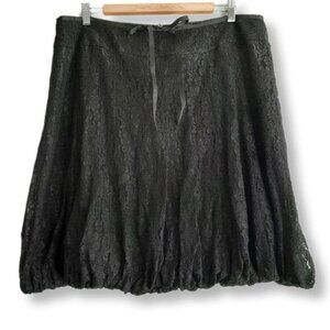MXM / Floral Lace Balloon Hem Knee Length Skirt Black Sz 16